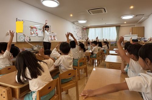 10月の食育～給食ができるまでを見てみよう～